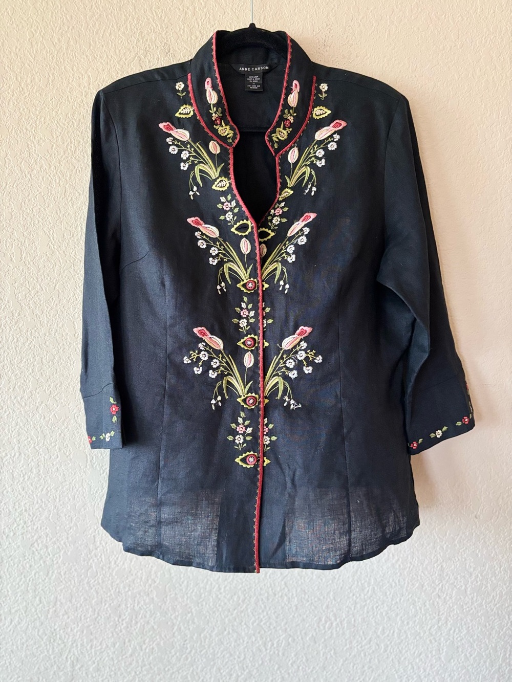 Anne Carson Vintage 100% linen black floralβ embroidered blouse size 14